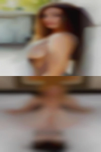 Housewives nude home women Calgary sex nude.
